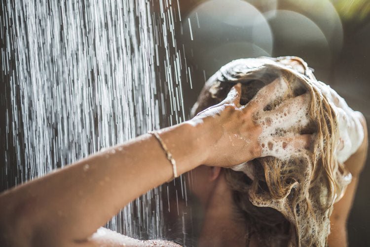 The Effects of Water Quality on Hair Health: What You Need to Know - Katharē Hair Care