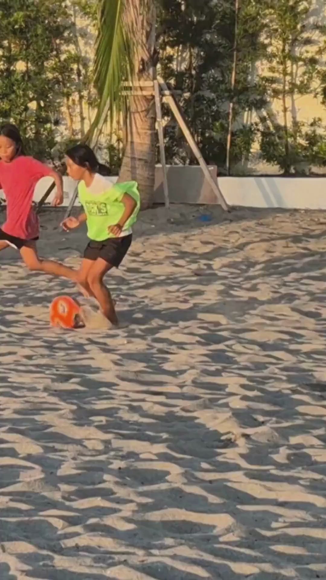Load video: Fund a Dream: Support the Katharē Girls Futsal Team