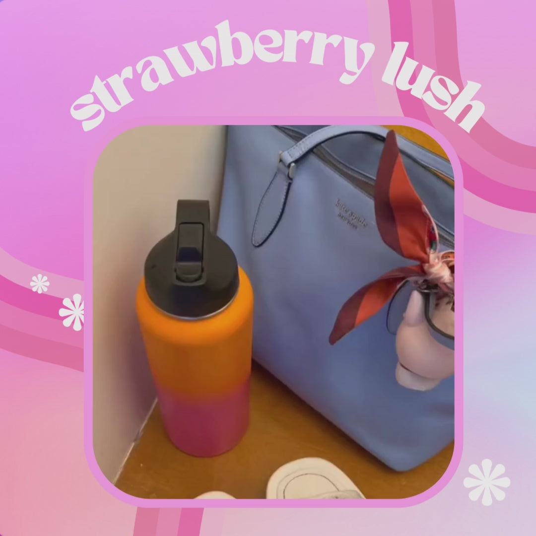 Load video: Katharē Strawberry Lush Conditioner Bar 50g |Nourishing